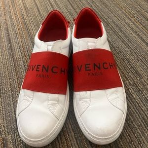 Givenchy Woman’s Sport Sneaker